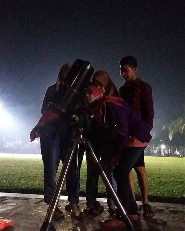 Belajar Astronomi Di Lapangan Terbuka